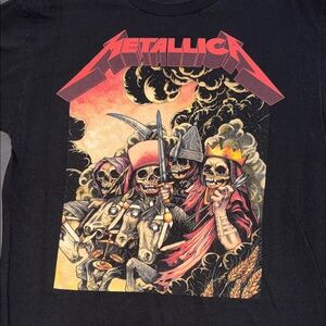 Metallica Black Graphic Tee